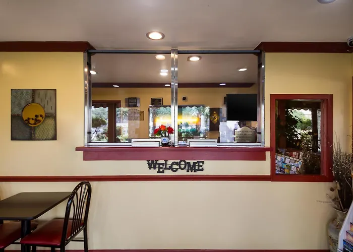 Americas Best Value Inn Buda