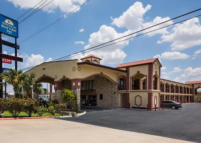 Americas Best Value Inn Buda